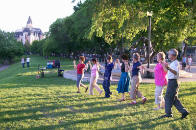 Photo: Dancing in Kiwanis Park